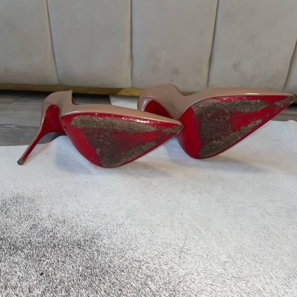 Christian Louboutin So Kate Size 9 US Nude - Picture 3 of 4